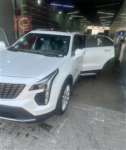 کادیلاک XT4